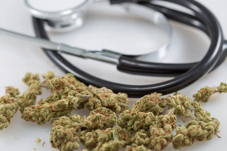 Utah Medical Marijuana Officials Launch Applications For New Independent Pharmacy License In ‘Underserved’ Area